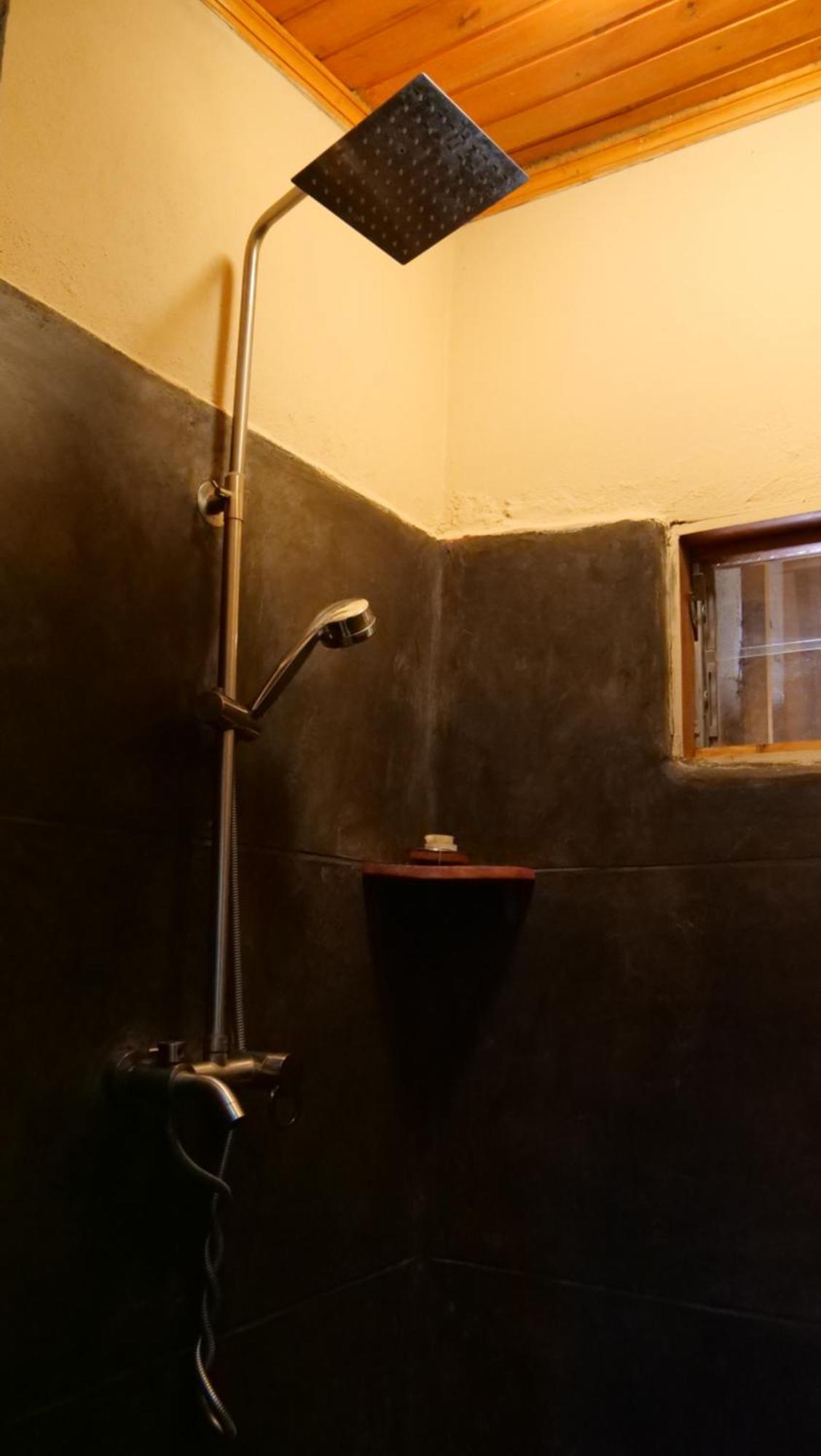 Souimanga-Hotel Antsirabe Eksteriør bilde